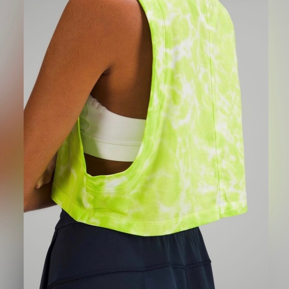 NWT Lululemon Cropped Tank in Tie Dye Eccentric Lime - Picture 4 of 4